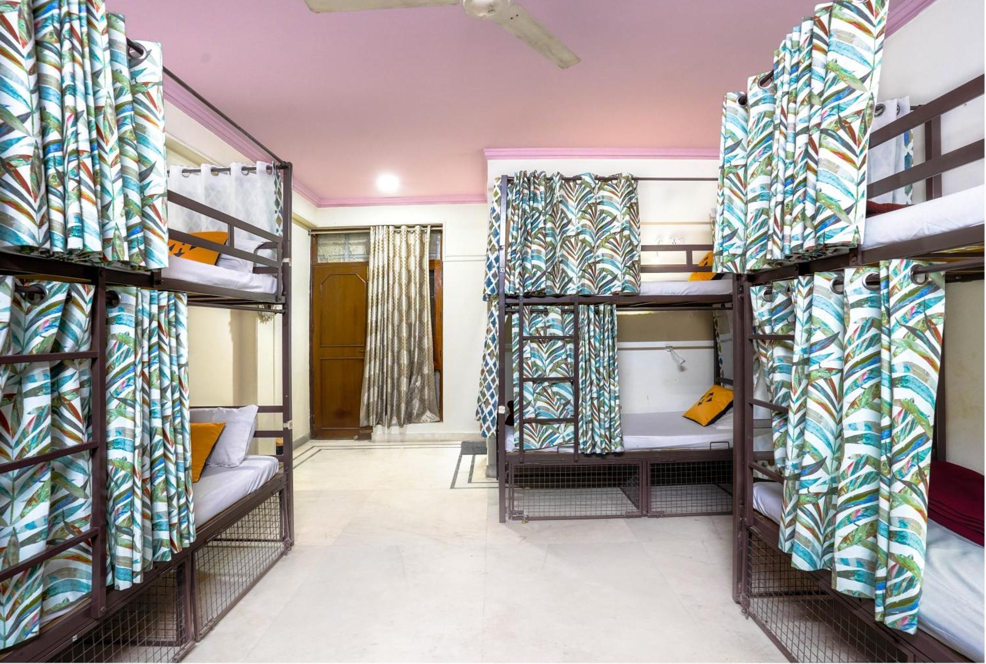 Hide-In Hostel Delhi New Delhi Eksteriør bilde