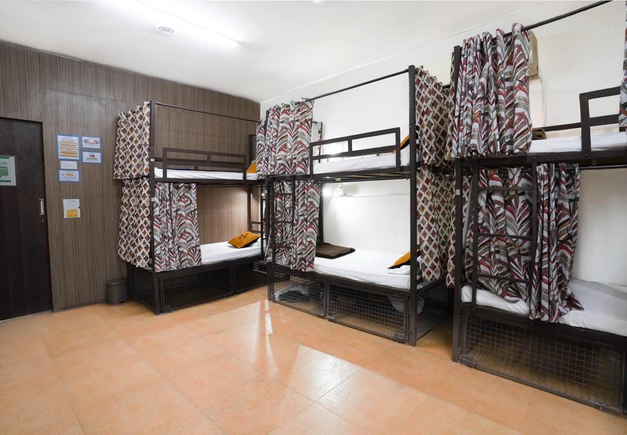 Hide-In Hostel Delhi New Delhi Eksteriør bilde