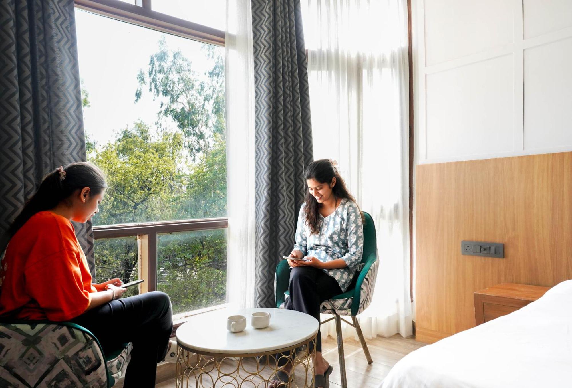 Hide-In Hostel Delhi New Delhi Eksteriør bilde